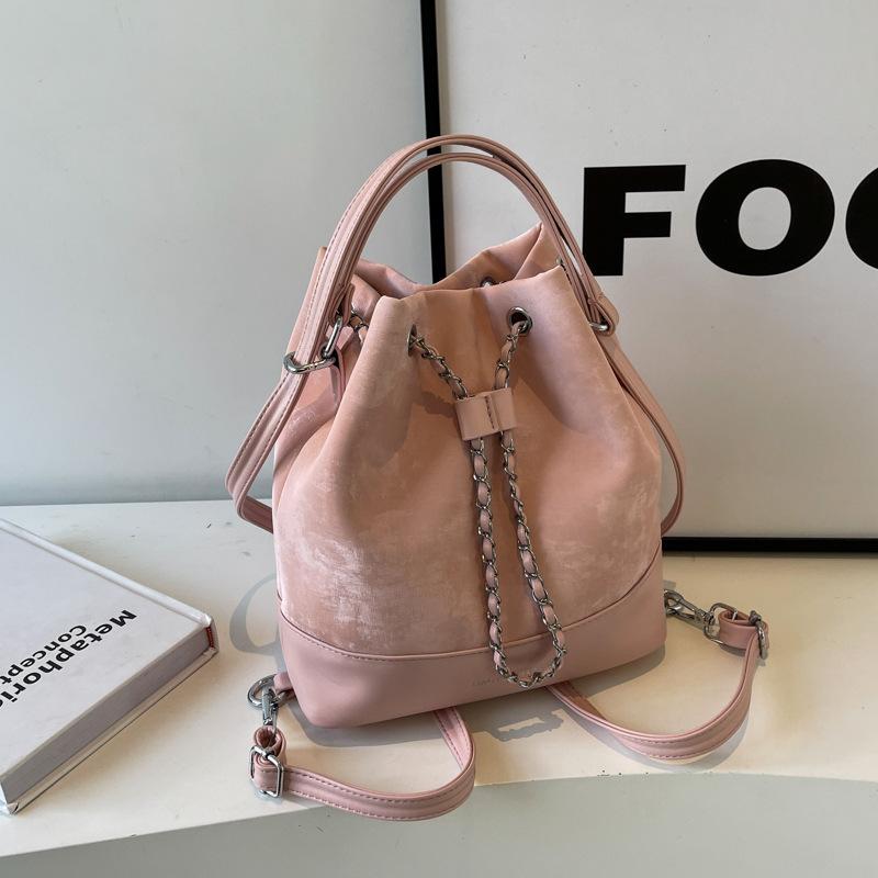 Bag Women's 2025 New PU Soft Surface Foreign Style Versatile Chain Shoulder Bag Temperament Versatile Backpack