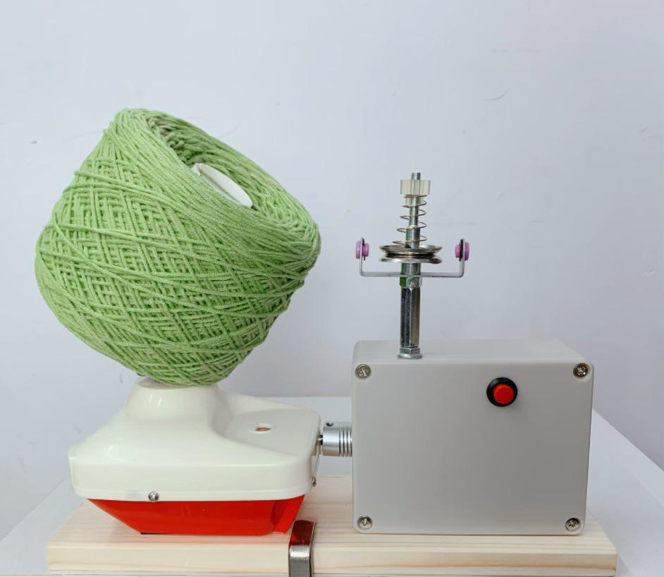 Электрическая машина для намотки пряжи и кашемира