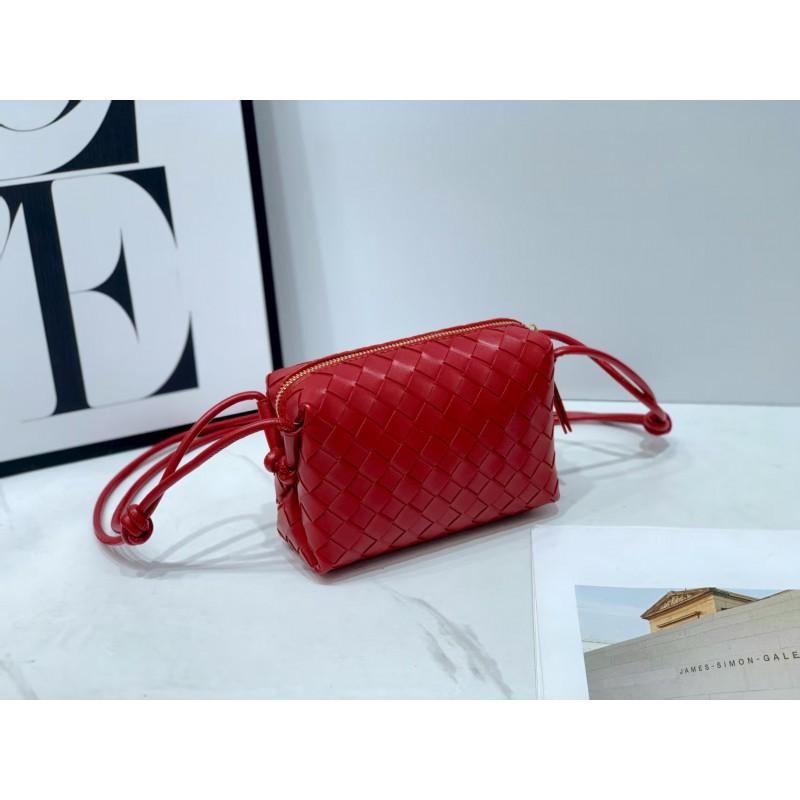 Borsa a Spalla Quadrata Mini Monocolore Tessuta a Mano da Donna Compatta a Tracolla Con Grande Capacità Morbida Pelle PU