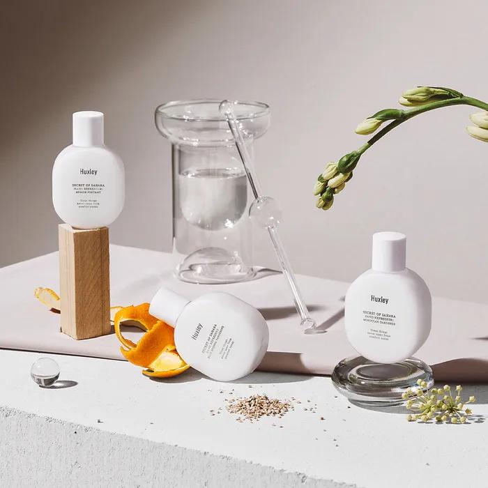 Choose one of 6 types of Perfume Hand Refresher 55ml