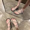 Spot second hair! Fashion versatile new two-wear pigeon egg rhinestone cover toe strap flat sandals women's slippers summer