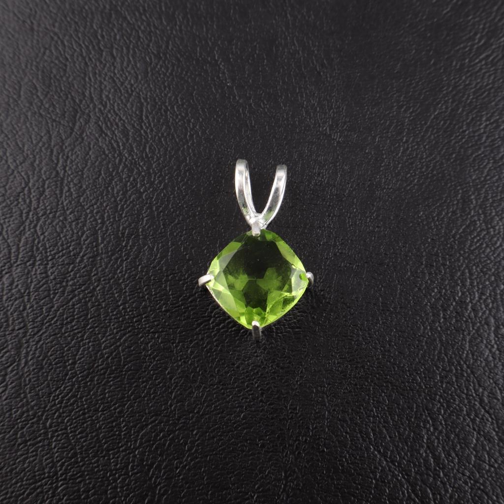 Peridot Gemstone 925 Sterling Silver Jewelry Handmade Women Gift Pendant 0.93'' PP-62-10