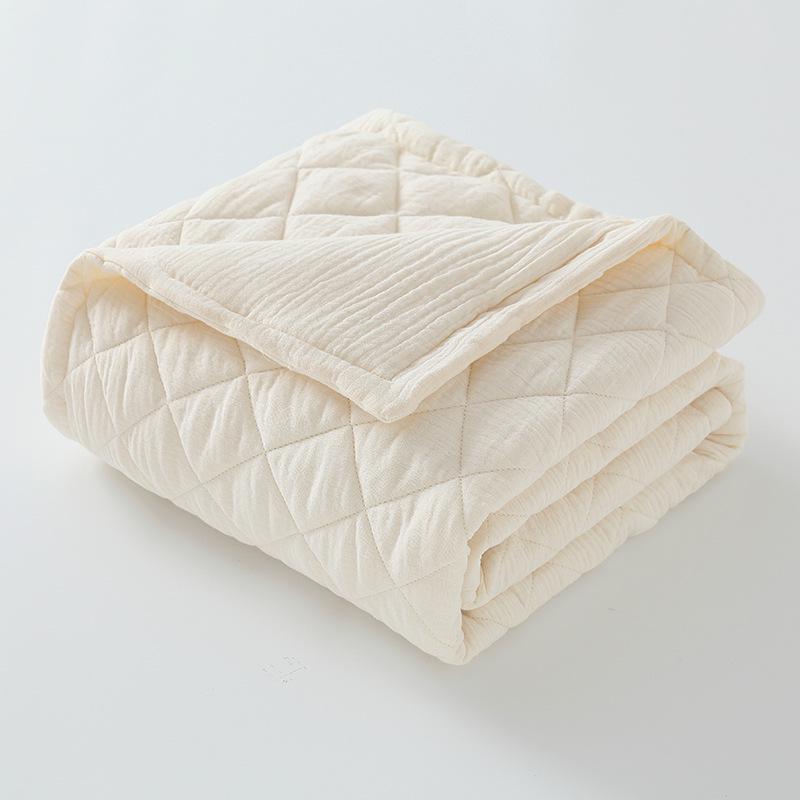 "Novorozenecká bavlněná gázová přikrývka - použití ve čtyřech ročních obdobích"