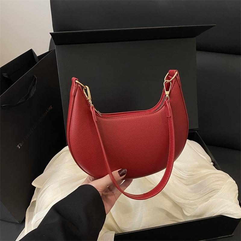 ins Internet celebrity retro niche armpit bag new fashion popular texture shoulder bag comfortable portable crescent bag