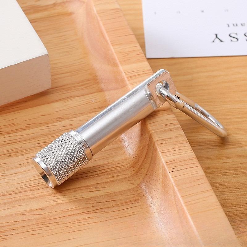 Portable Mini Torch Keychain Pendant with Battery Small Light Led Flashlight Car Key Chain Pendant Key Ring Mini Flashlights