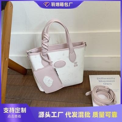 Bolsas populares femininas, novas bolsas de verão versáteis estilo carteiro, bolsas casuais e portáteis para o dia a dia.