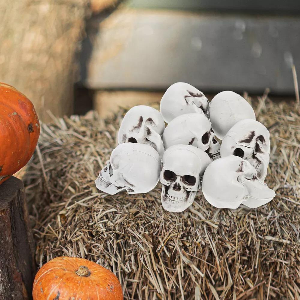 10Pcs Table Decor Skull Heads Scary Props Terrifying Skulls Decoration  for Halloween Party