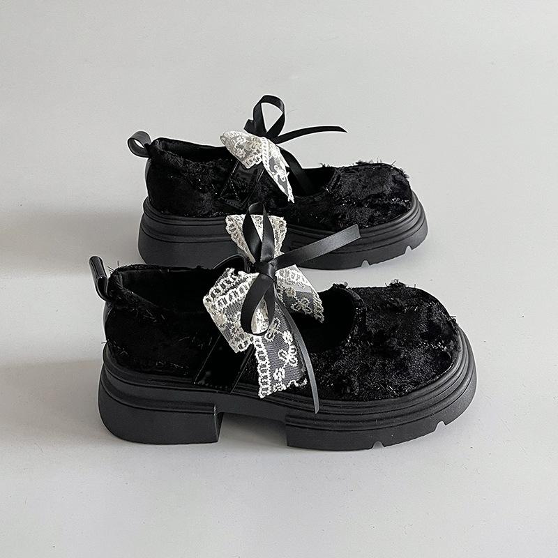 

Новые китайские туфли с большой головкой, кружевом и двойным бантом, маленькие кожаные туфли на весну и лето, новые толстые туфли с юбкой jk, женская модная обувь 35 чёрный