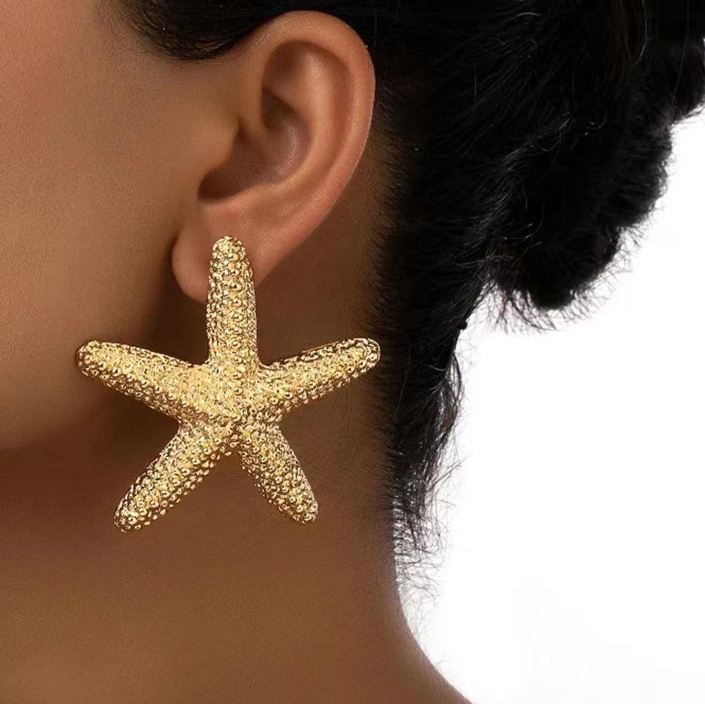 Starfish Geometric Stud Earrings: European & American Metal Textured Design