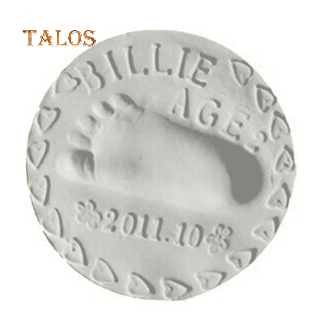 

М яка глина, що сушиться на повітрі. Дитина. Відбиток руки. Відбиток. Відбиток. Рекордне зростання для дітей