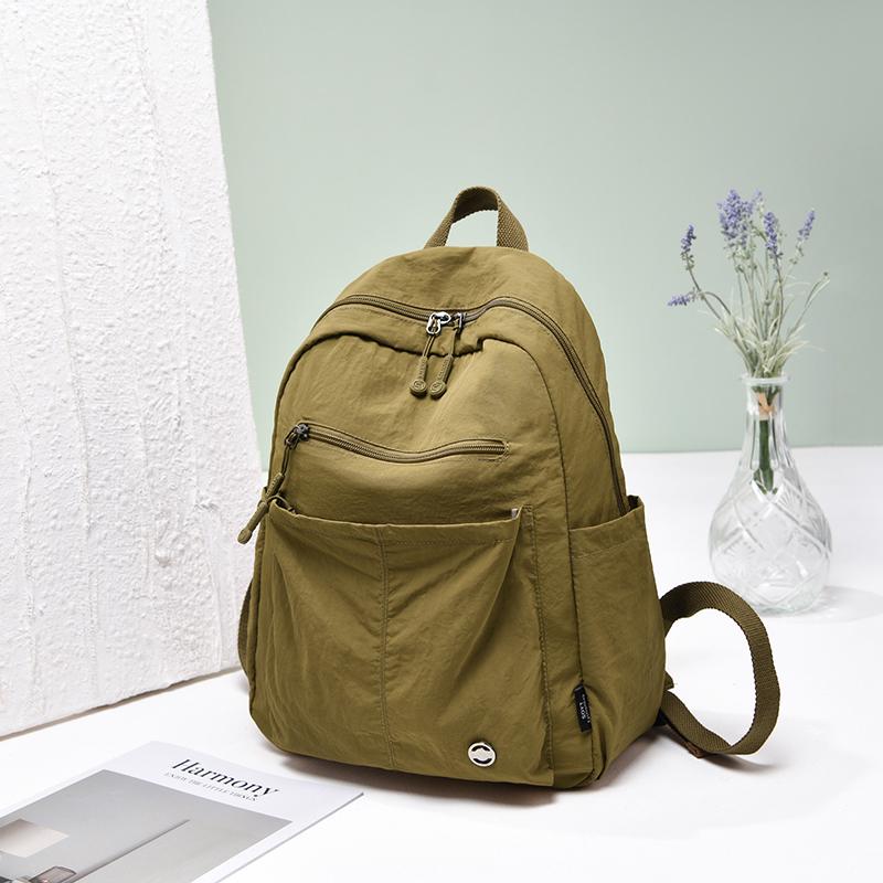 Backpack Women's Outdoor Travel Backpack Large Capacity Nylon Bag