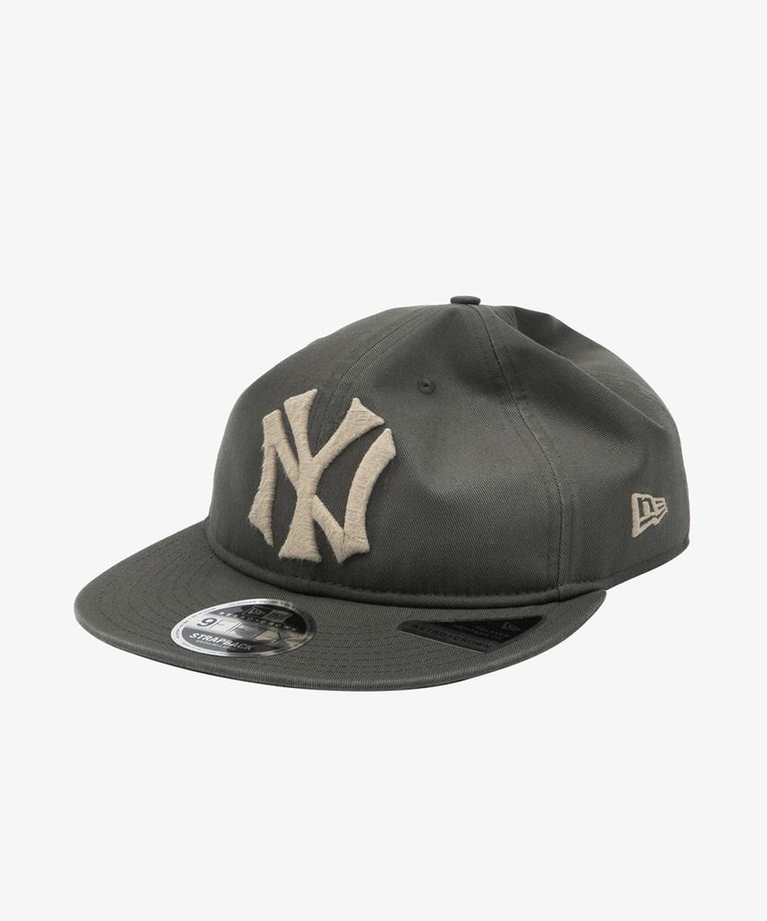 New Era Mlb Cooperstown New York Yankees Big Logo Retro Crown Strapback Dusty Charcoal