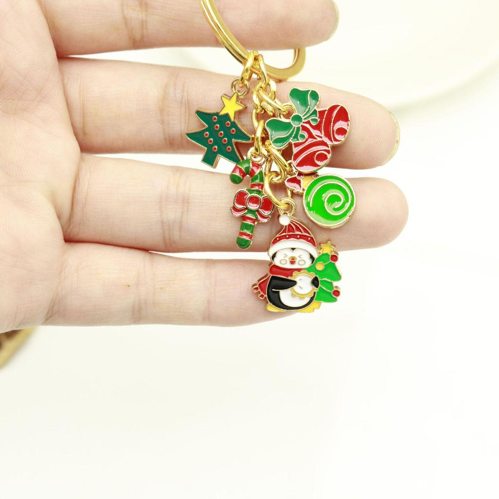 Christmas Drip Oil Cute Cartoon Keychain: Creative Personality Ornament Pendant