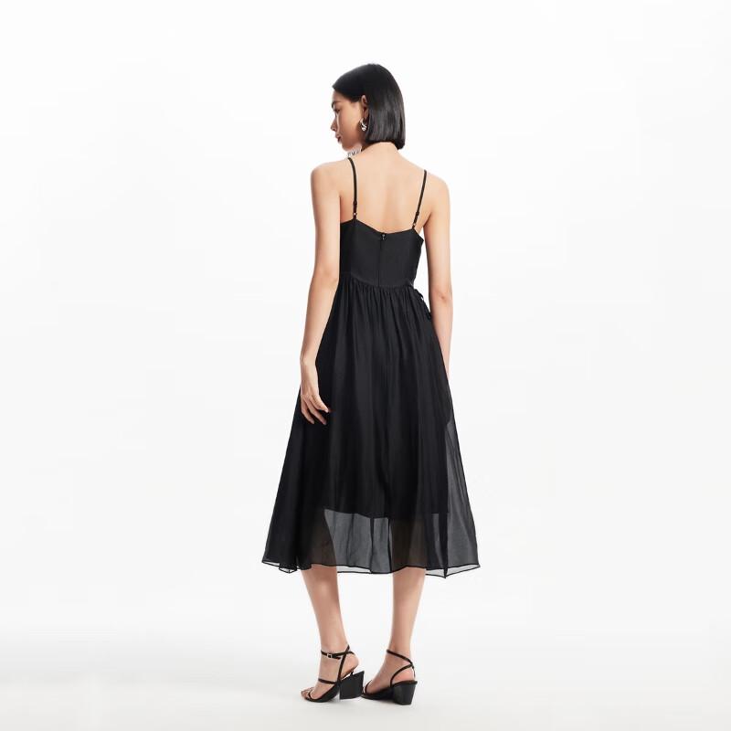 VEROMODA Women's Pleated Ribbon Spaghetti Strap Midi Dress