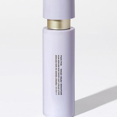 טיפוח פנים – סרומים ותמציות מזינות לפנים