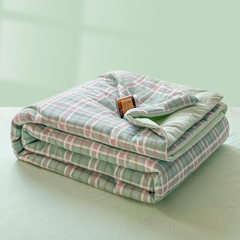 Cloud Cotton Summer Quilt - Soybean Fiber Cooling Quilt for Mother and Baby, Simple Style Plaid, Machine Washable.