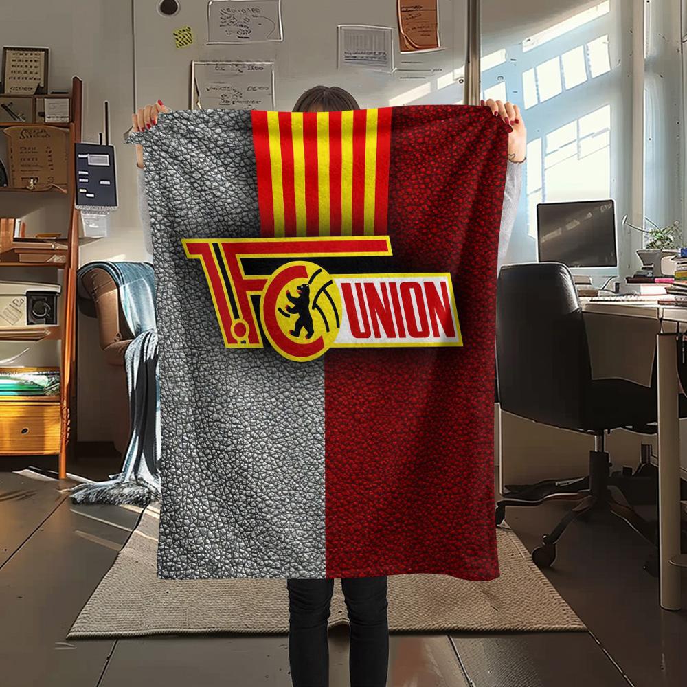 1.FC Union Berlin Flannel Blanket, High quality Comfortable for All Seasons, Home Decor, Warmth and Comfort