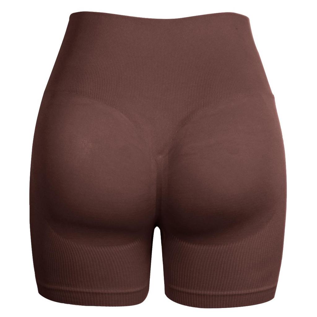 Seamless Ribbed Peach Lifting Yoga Shorts—Super Stretch Slimming Three-Quarter Pants for Running and Fitness