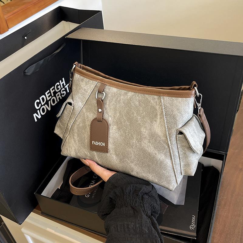 Autumn New Niche Bag Commuter Armpit Bag Fashionable Versatile Women's Casual Shoulder Messenger Tote Bag