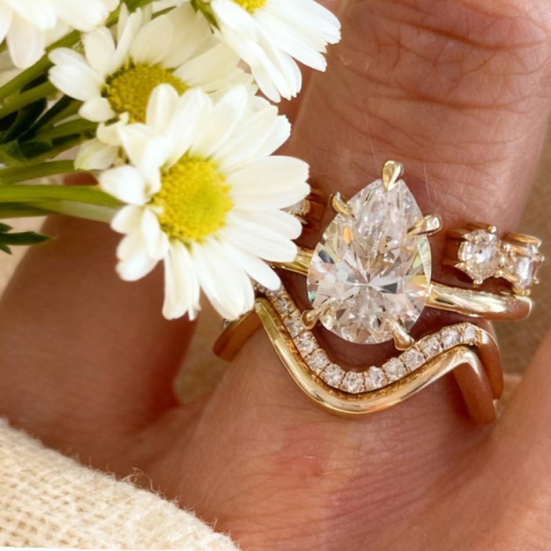 European and American Style Ring Set (three Pieces) Elegant Diamond Ring with Cubic Zirconia Stones Wedding Party Matching Rings