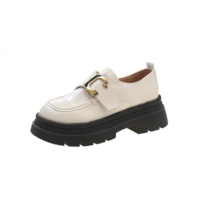 Маленькие кожаные туфли женские весенние студенческие ретро женские мокасины на шнуровке на плоской подошве одинарные туфли модные женские летние дышащие туфли 35 2109₽