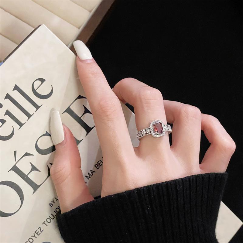 

High-End Color Treasure, Red Zircon Egg-Shaped Open Ring, Light Luxury Full Of Diamonds, Exquisite Index Finger Ring For Women Adjustable opening