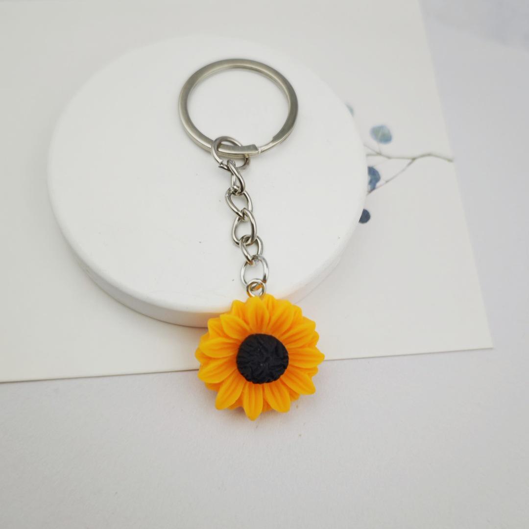 Брелок-сердце с подсолнухом и застежкой-карабином - Шарм для сумки и маленький подарок