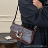Underarm bag women's autumn and winter retro 2025 new versatile shoulder messenger bag high-end fashion work small square bag