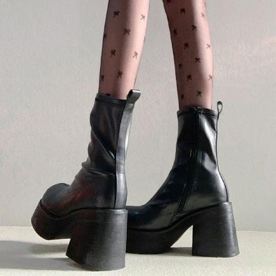 Spice Girl Talon Haut Plateforme Imperméable Talon Épais Bottines Courtes Femme 2025 Automne Noir Tube Moyen Bottines Moulantes Bottes Martin ins