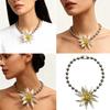 Elegante Weiße Perlenkette mit Blumenmuster Leichter Schmuck Geschenk für Frauen Bequemes Schlüsselbein-Ketten-Accessoire