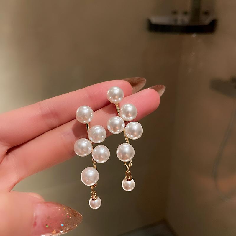 Trendy Geometric Fringed Pearl Earrings Korean Version Dongdaemun Retro Temperament Earrings Fashionable Personalized Earrings