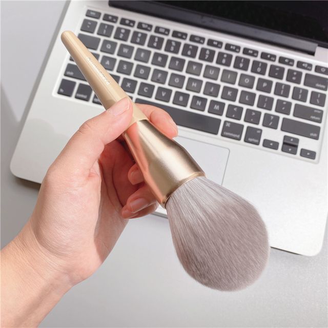 

Candy Drop - Blush Brush Brown & Gold