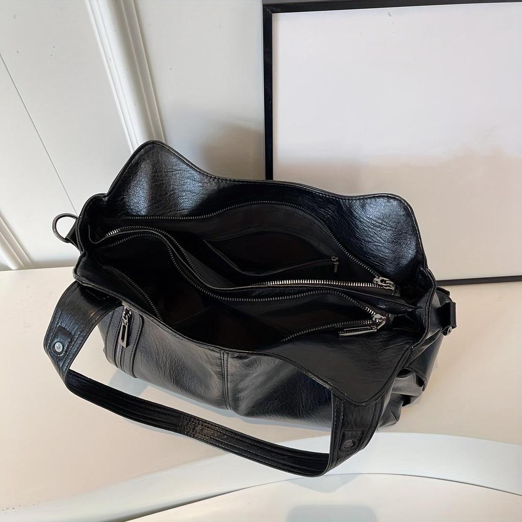 Retro Lightweight Travel Bag, Portable Sports Tote Bag With Rivet Decor, Business Trip Wide Strap Shoulder Bag, Swimming Fitness Bag
