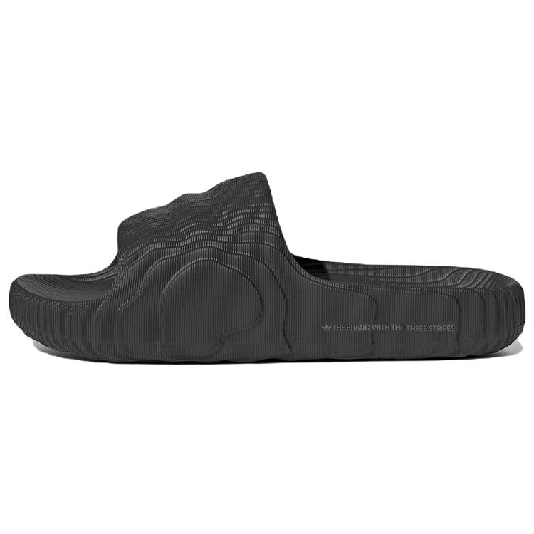

adidas Шльопанці Adilette 22 Carbon GX6949 39