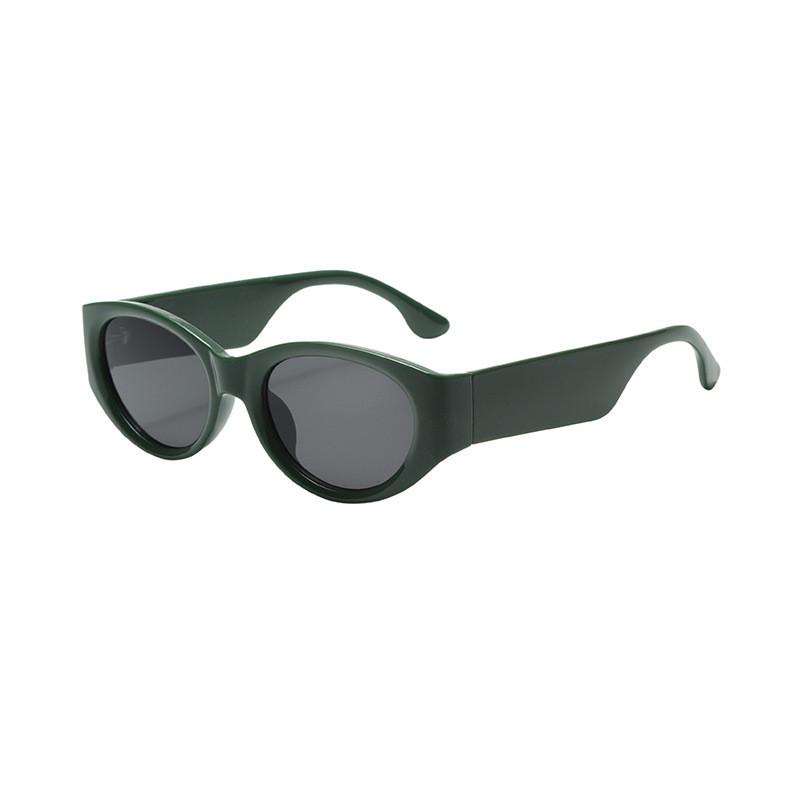 Stylish Streetwear Black Sunglasses With Uv Protection For Casual And Sports Use