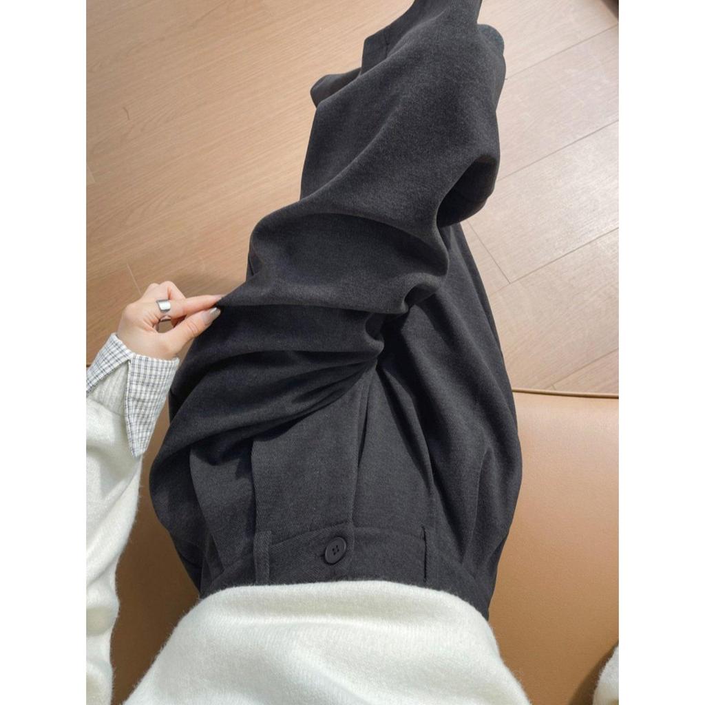 Women's Gray Wool High-Waist Wide-Leg Cropped Pants - Loose Fit, Slimming, Pear Shape, Casual Wear for Spring and Autumn