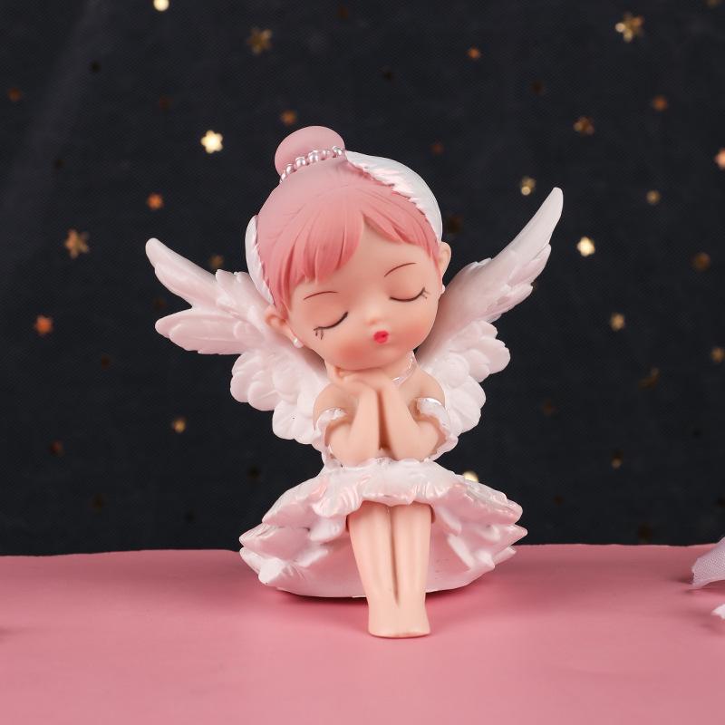 Bella Ballet Girl Figurine - Cute Vinyl Cake Topper & Desktop Decoration for Girls