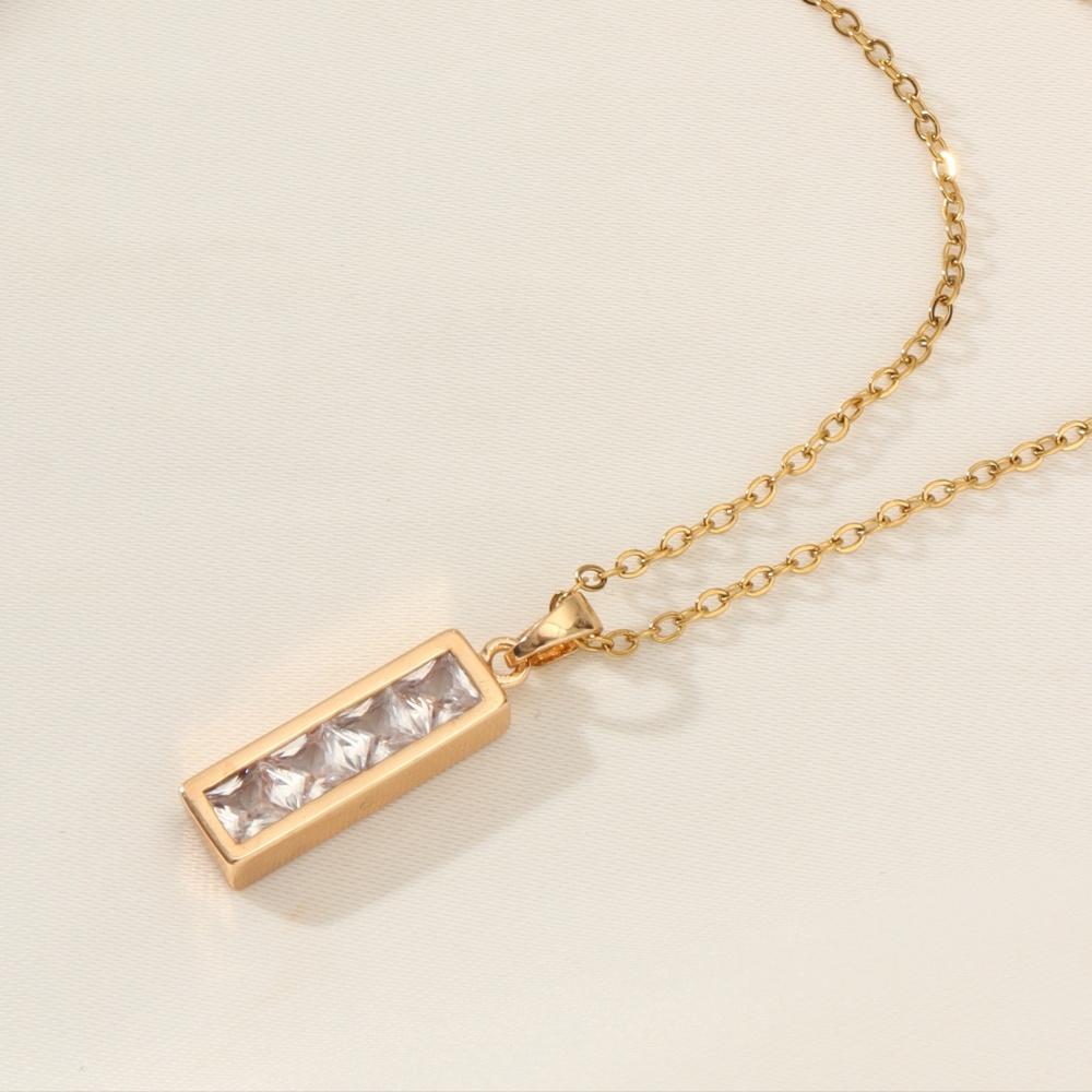 1 Piece Simple Rectangle Shape Zircon Pendant Necklaces for Women Gold Color Stainless Steel Necklace Jewelry Party Accessories