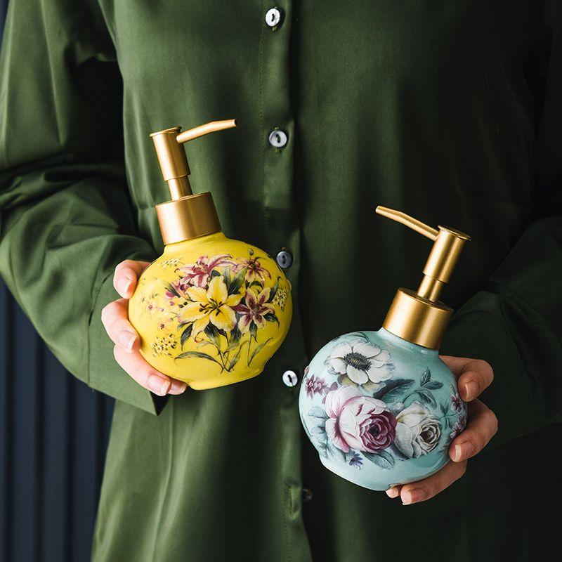 American Painted Flower Ceramic Lotion Bottle Gold Press Soap Dispenser Household Shampoo Water Bottling Bathroom Accessories