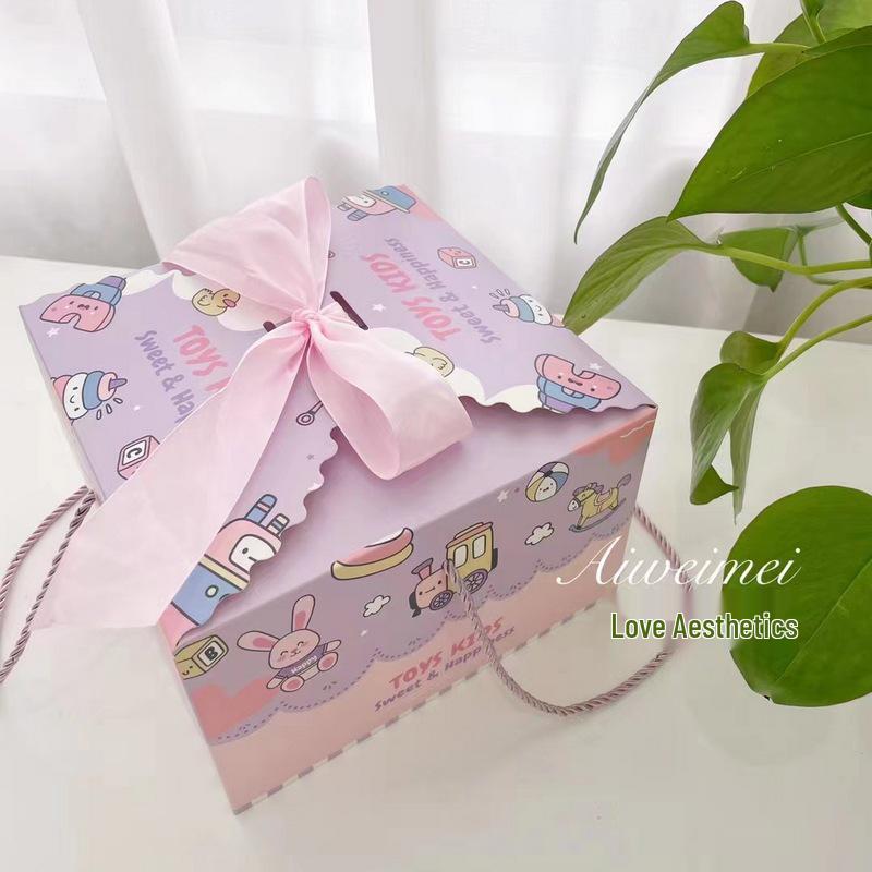 Cartoon Kids' Birthday Gift Box: Hand-Painted, Candy Souvenir & Egg Packaging for First Birthdays and Weddings