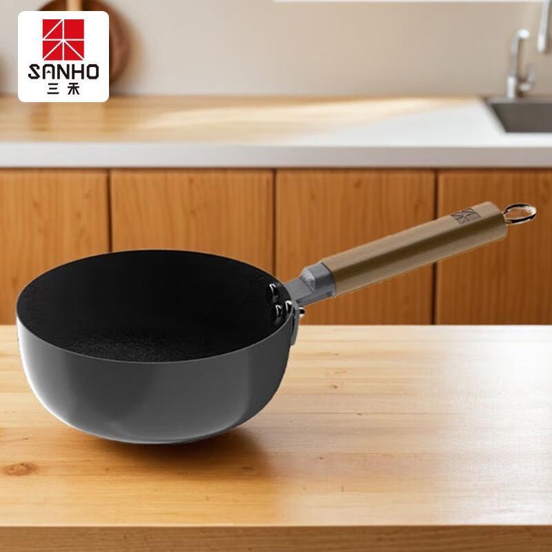 

Sanhe Hammered Non-stick Milk Pot