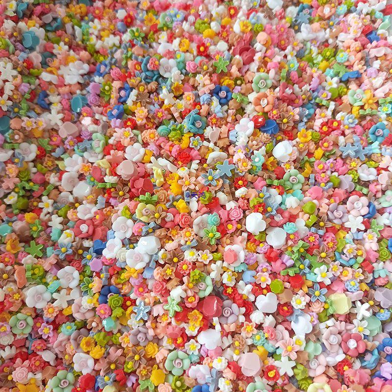 

Украшения для нейл-арта в виде пятилепестковых цветов - Миниатюрные разноцветные ювелирные аксессуары с неправильными бриллиантами Random Colorful Flower (1 piece)