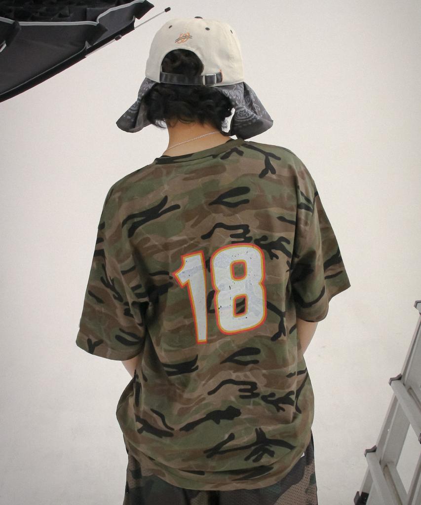 Wieoldeuwoldeu Heart Tower Camouflage T-Shirt