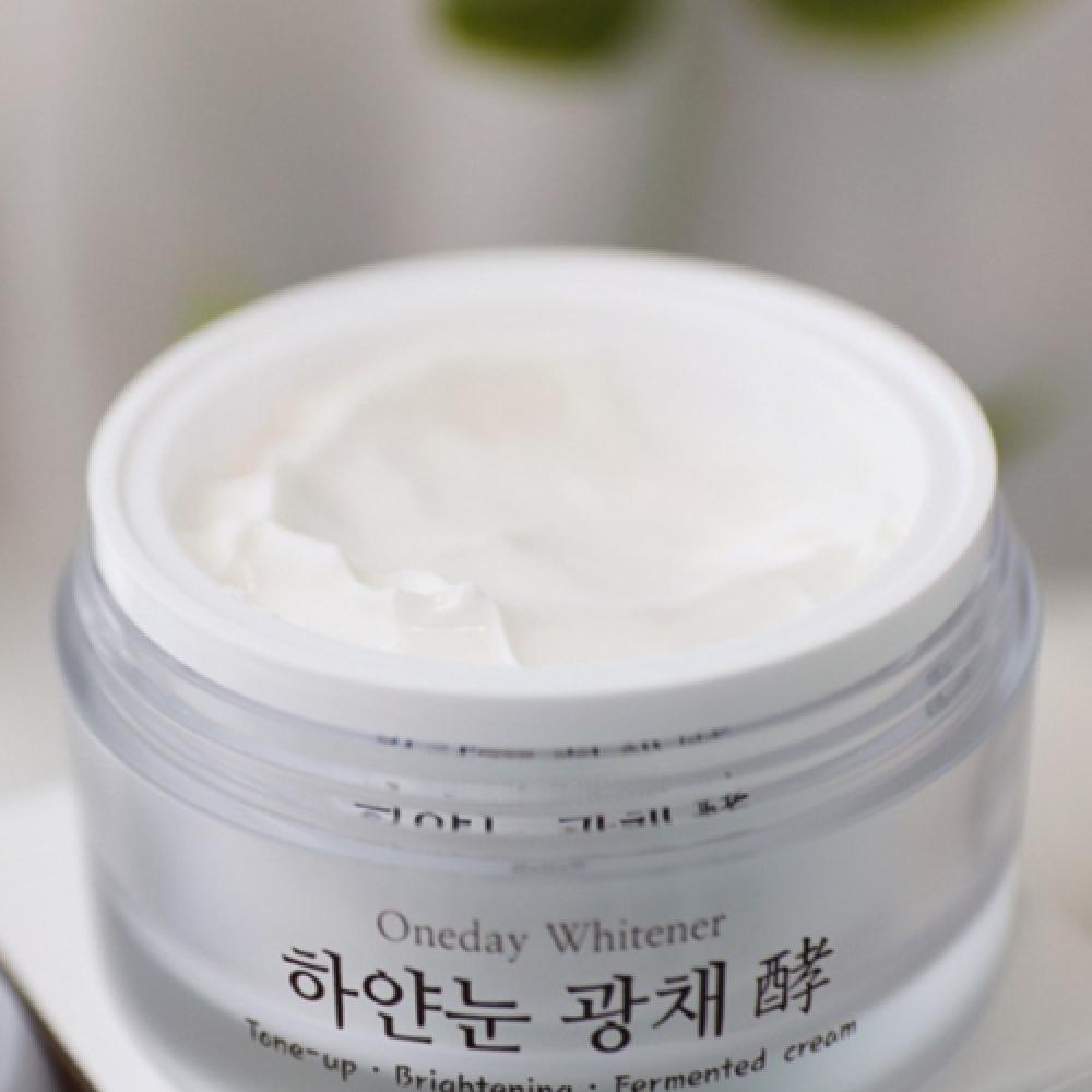 Nella White Eye Glow Fermented Tone Up Cream 50g