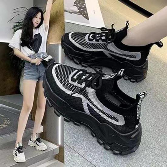 Spring and Autumn Shoes Women's Flying Weave Breathable Casual Women's Shoes Student Fashion Sports Shoes Versatile Popular Casual Shoes