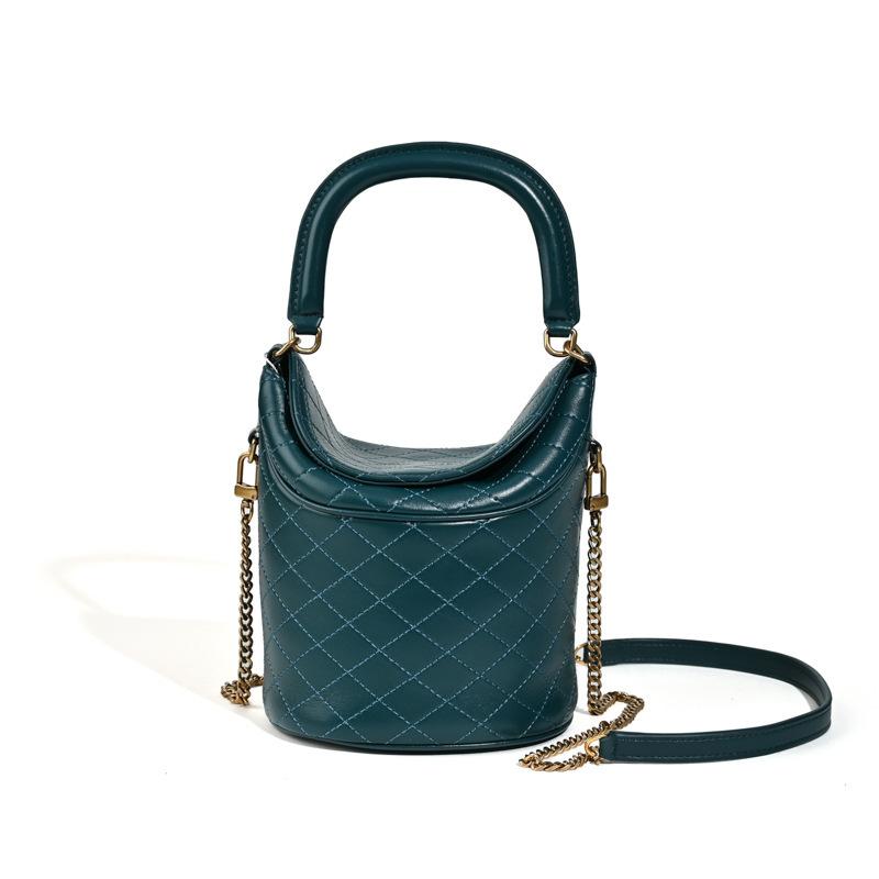 New Leather Bucket Bag Classic High-end Sense Versatile Diamond Chain Fashion Messenger Women's Bag