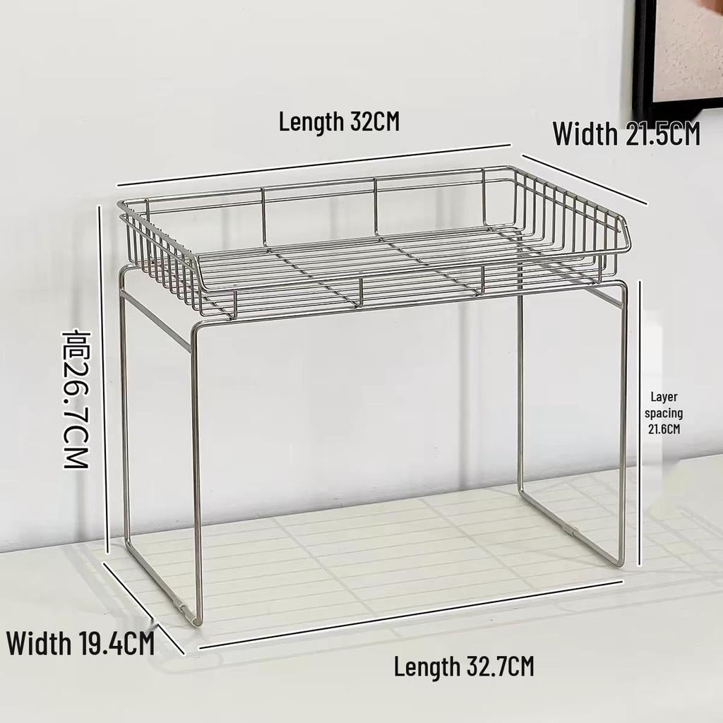 Hand-Woven Natural Rattan Storage Basket for Cosmetics and Desktop Organizing with a Retro High-End Feel