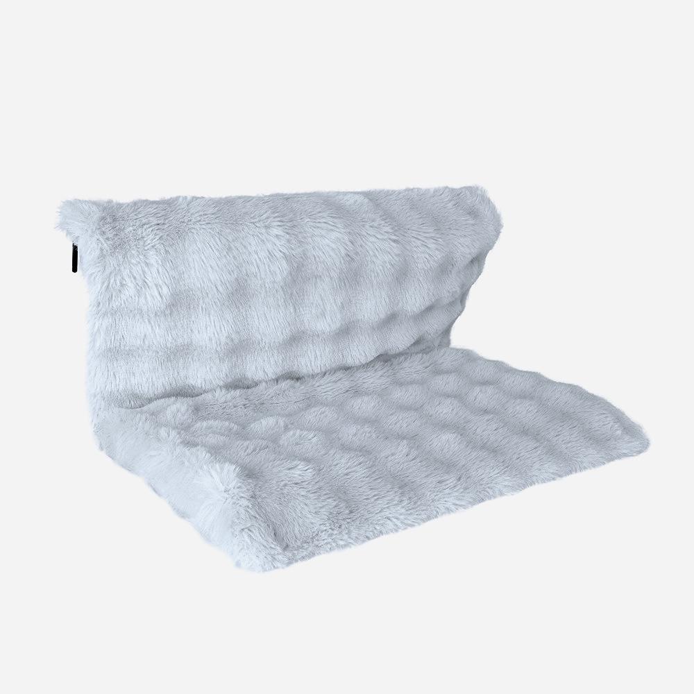 "Stable & Safe Winter Cat Hammock - Detachable, Washable, Folding Climbing Frame"