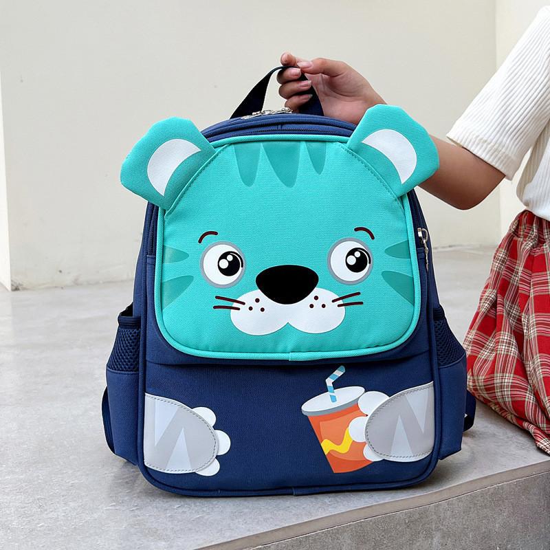 Trendy Modern Kids Backpack Breathable Nylon Large Capacity School Bag With Cartoon Print