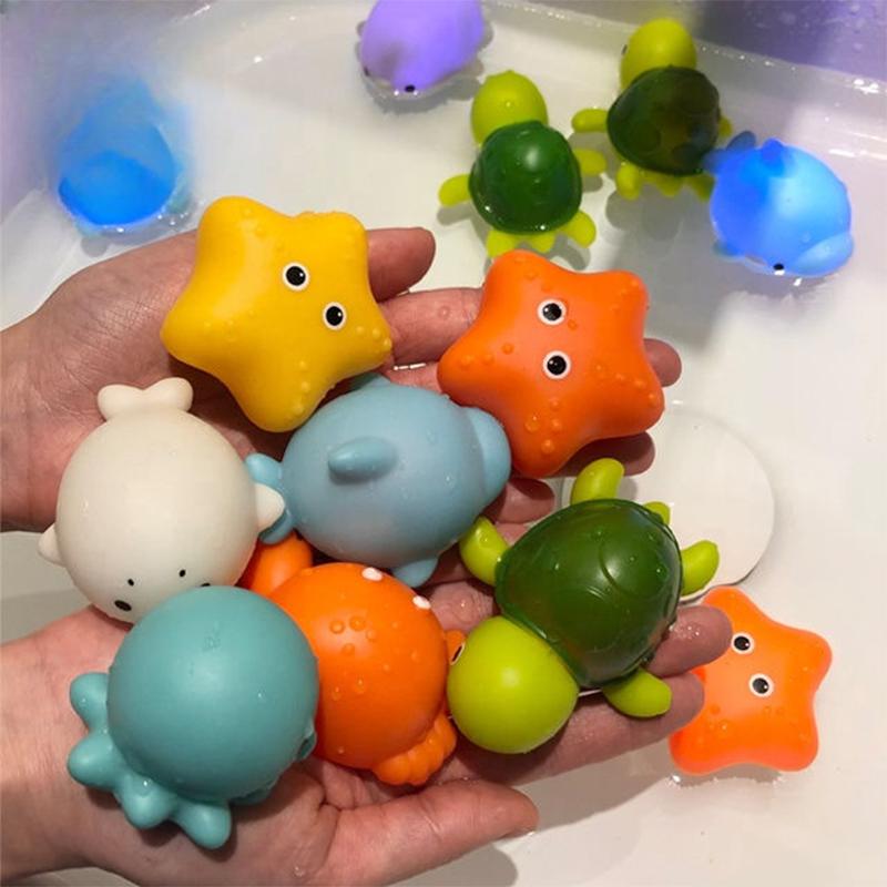 Cute Animal Bath Toy Swimming Water LED Light Up Ocean Sea Animal Set Flashing Floating Bathtub Toys for Baby Infant Kid Toddler